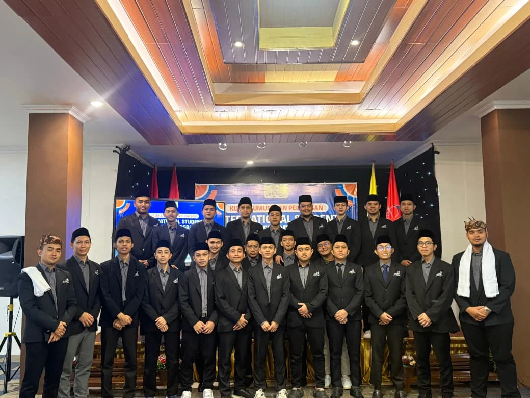 Dari Papua hingga Malaysia: 10 Masjid, 1.500+ Jamaah, Imam Muda STIDKI Hidupkan Pelosok Negeri